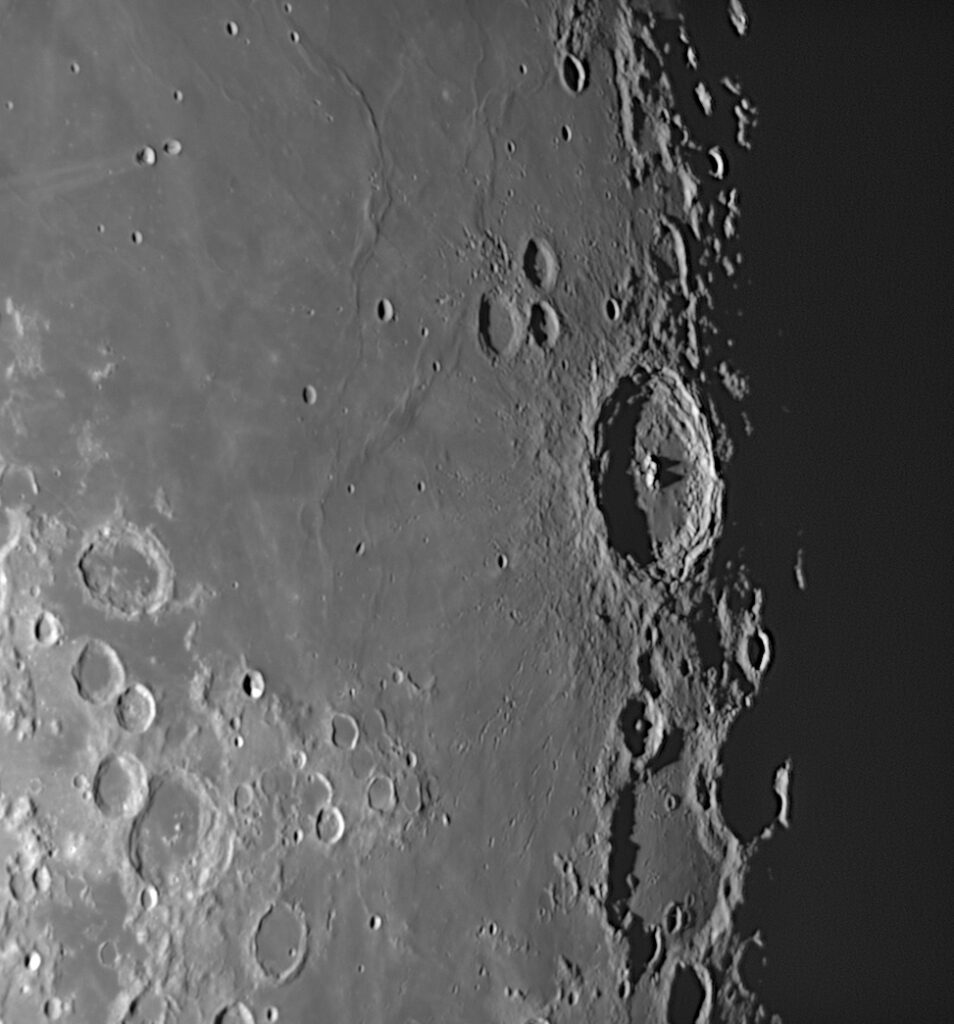 画像に alt 属性が指定されていません。ファイル名: 251107_225716_0-954x1024.jpg